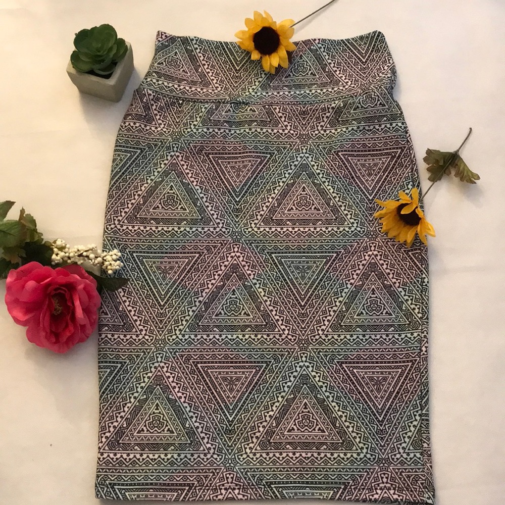 LuLaRoe Cassie Skirt